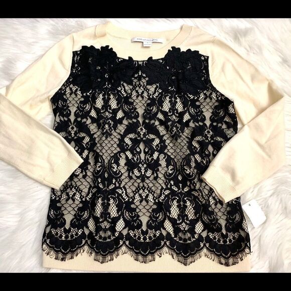 Lace detail sweater  - Picture 2 of 5